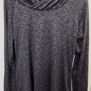 Heathered Black Long-Sleeve Hoodie Top